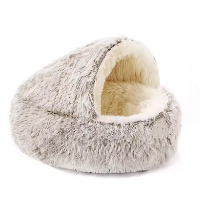 Panier en peluche avec toit intégré